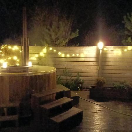 Dom Pod Lawendowym Polem Bed & Breakfast Woliborz Ngoại thất bức ảnh